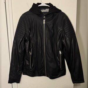Guess Los Angeles Black Leather Like Hooded Biker Jacket Mens Size Medium
